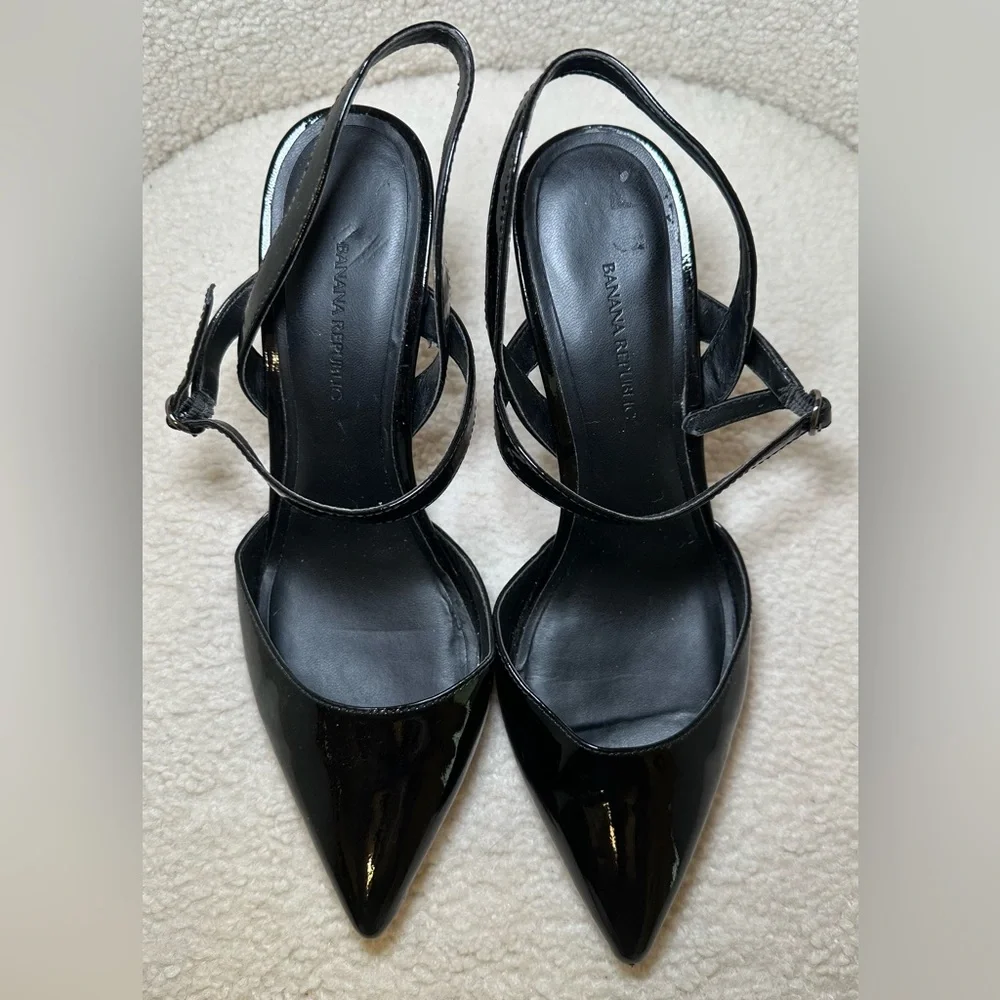 Banana Republic Madis black patent leather heels pointy toe strappy cross halter